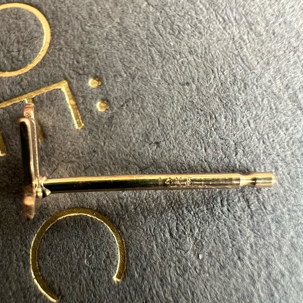 Zoe Chicco
Itty Bitty 14K Yellow Gold Scorpio Zodiac Sign Single Stud Earring - Picture 6 of 7